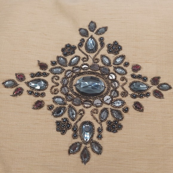 Borgata Beige and Black Beaded Medallion Fringe Tasseled 18x13 Throw Pillow - Picture 4 of 10